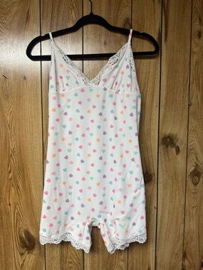 SKIMS fits everybody vday onsie XL